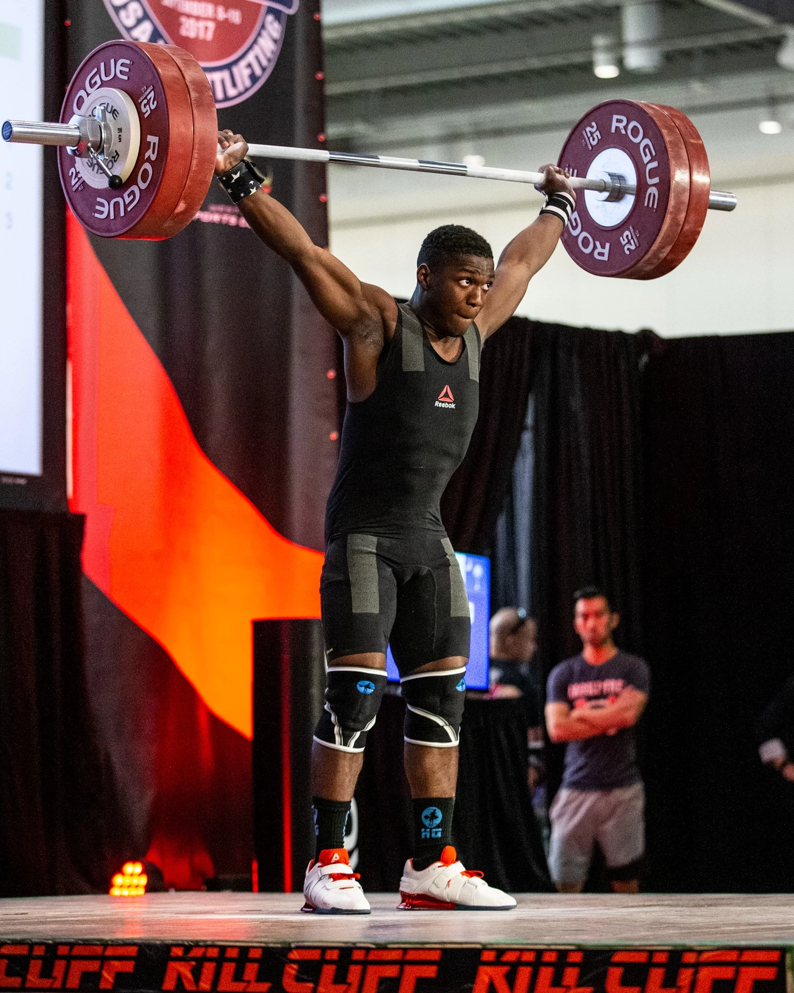 Rogue 28MM IWF Olympic Weightlifting Bar W/ Center Knurl - Bright Zinc - Image 3