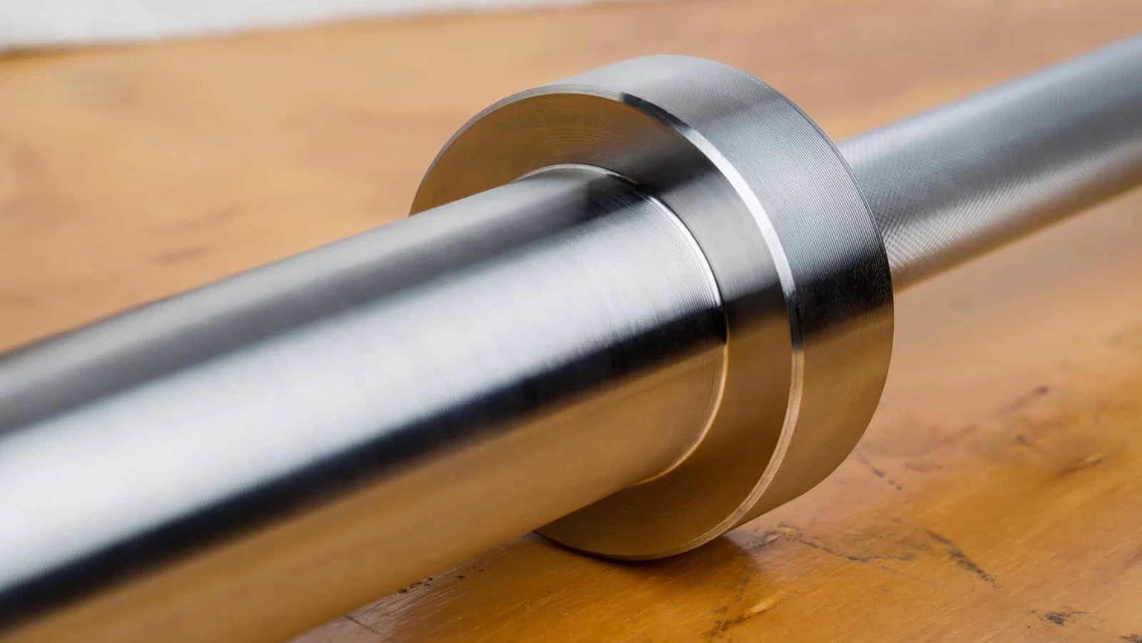 Rogue Euro 28MM Olympic Weightlifting Bar - Image 2