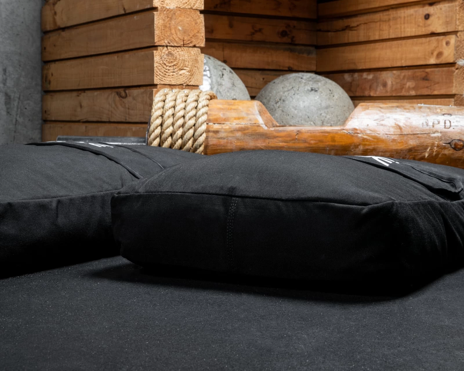 Rogue Tombstone Strongman Sandbags - Image 2